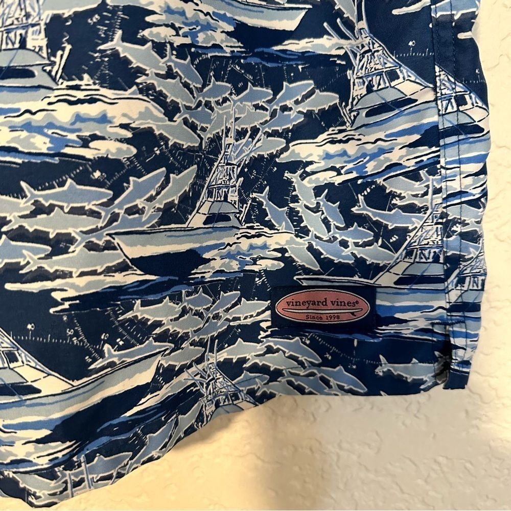 Vineyard Vines Swim Trunks M Blue Shark Boat Print Chappy Shorts Fishing Beach - Picture 7 of 11
